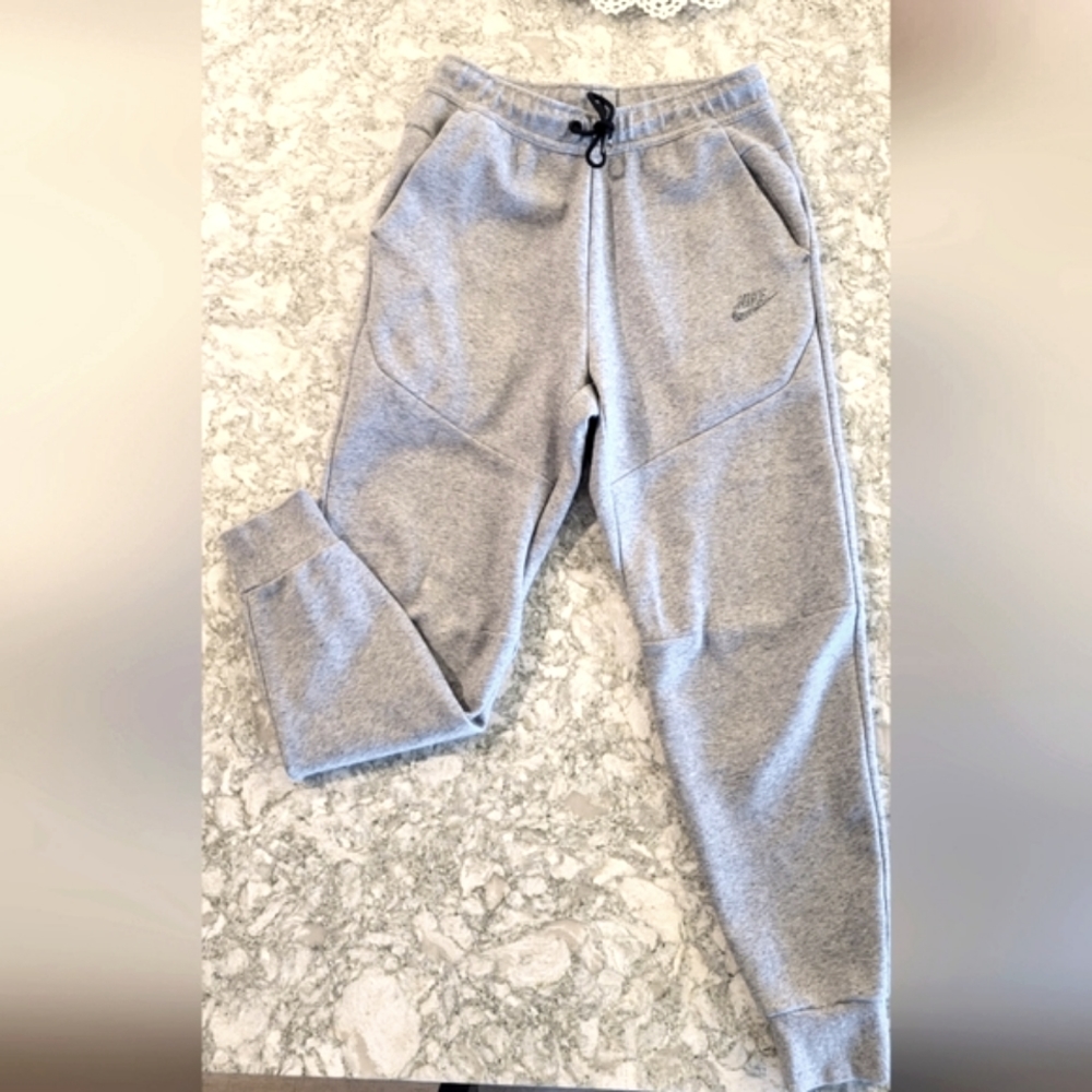 Nike Tech Fleece Joggers